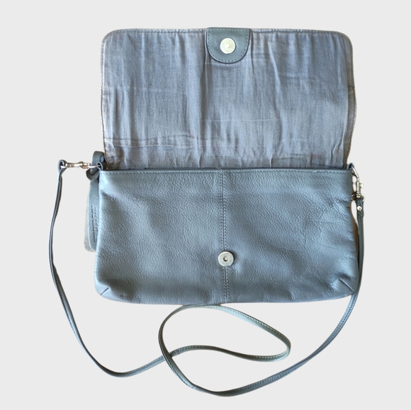 💢Sale!💢 Topshop Small Genuine Leather Flower detail Cross Body Shoulder Bag - Picture 2 of 8